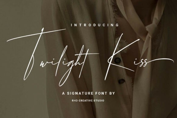 Twilight Kiss: A Delicate Script for Editorial Elegance